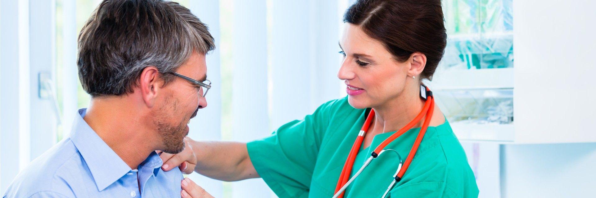 How to Know When You Need to Consult a Shoulder Injury Physician