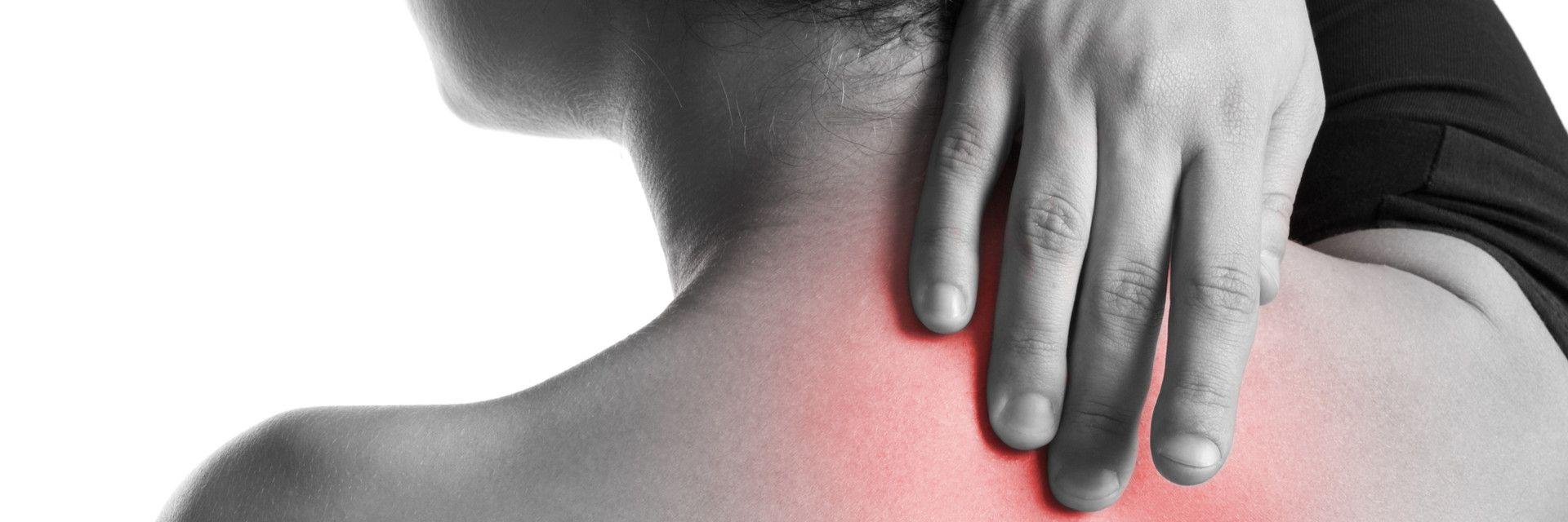 How Winter Sports Can Cause Stiffness and Soreness in the Neck Muscles