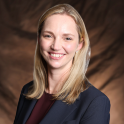 non-operative sports medicine physician stephanie gwin