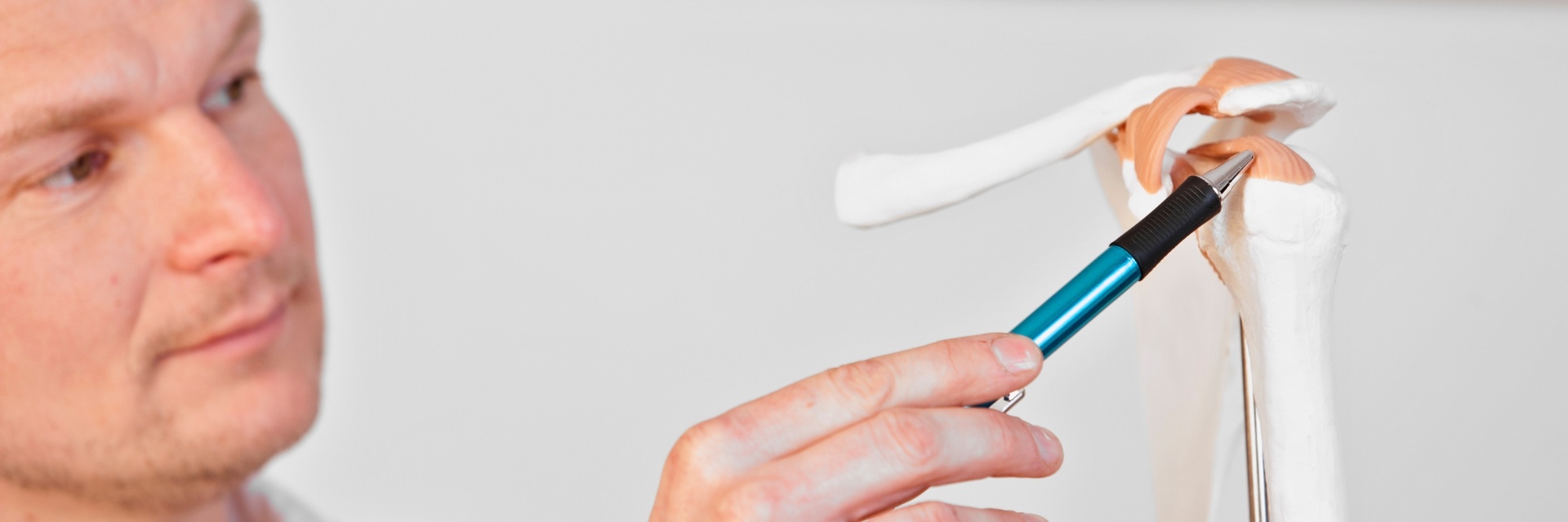 Helping Your Shoulder Pain: Rotator Cuff Rehab and Treatment